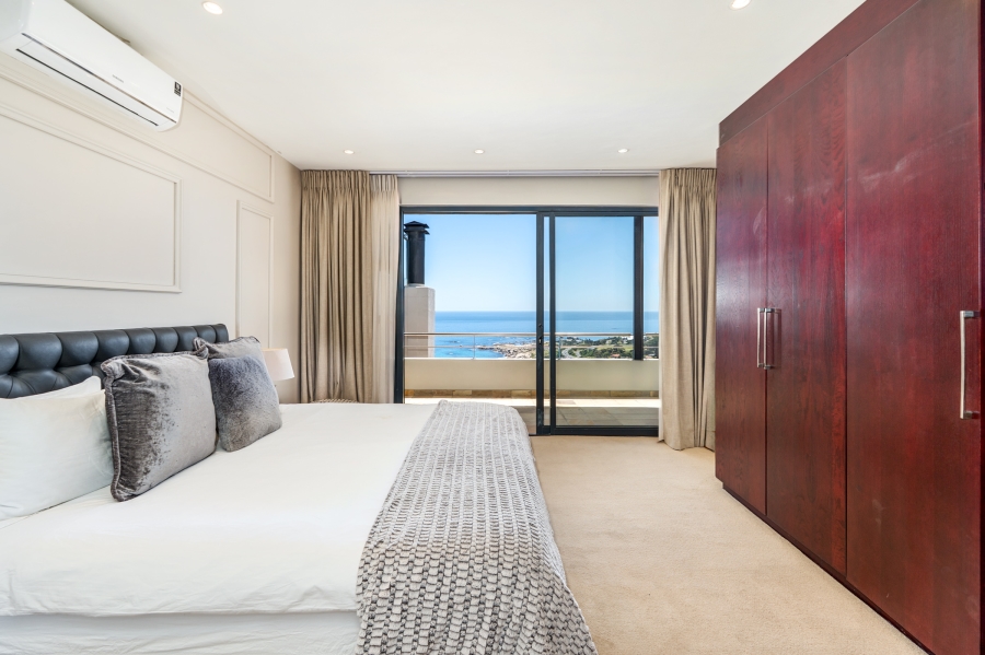 To Let 3 Bedroom Property for Rent in Camps Bay Western Cape